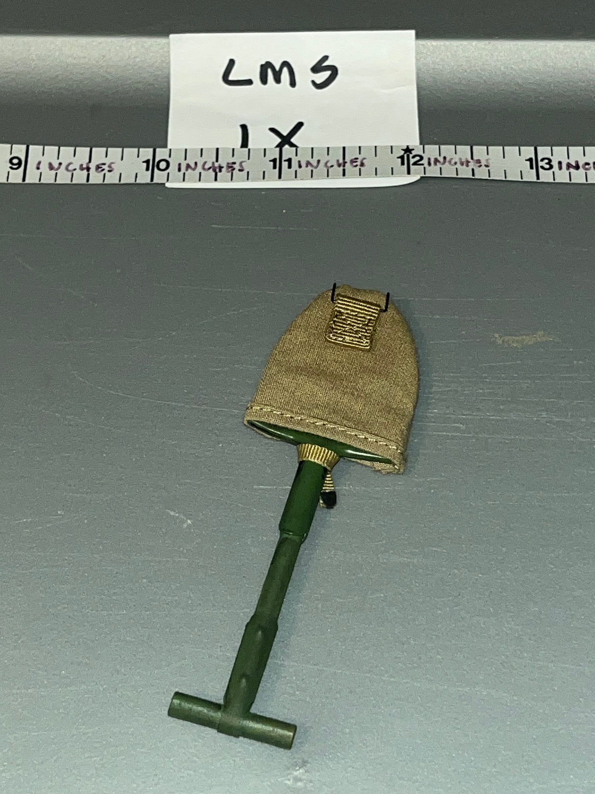 1/6 Scale WWII US Entrenching Tool - UJINDOU USMC