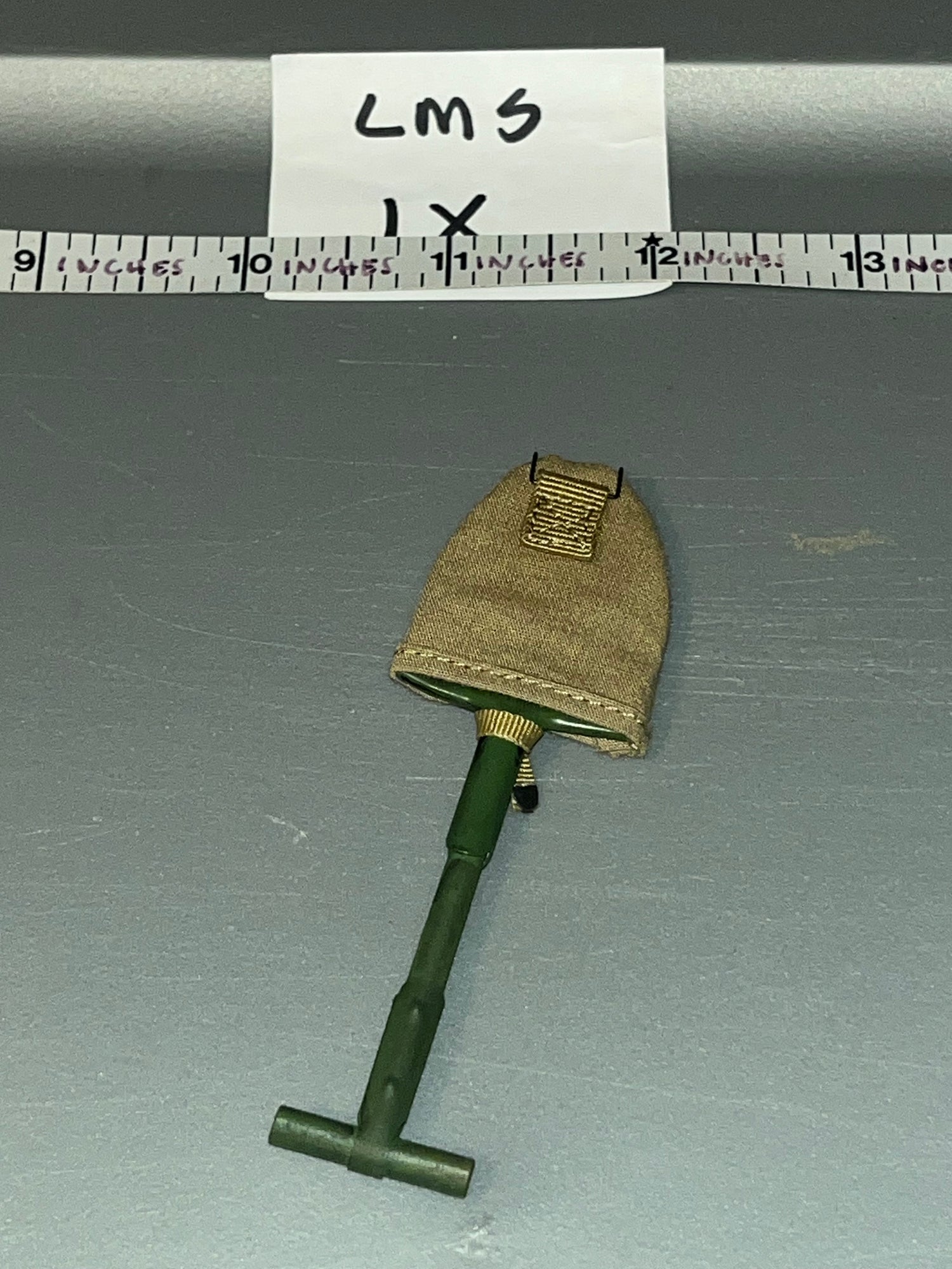 1/6 Scale WWII US Entrenching Tool - UJINDOU USMC
