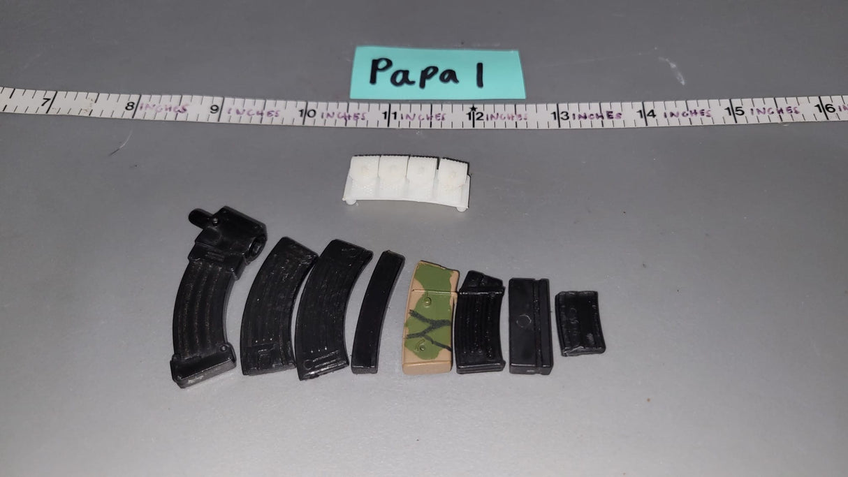 1/6 Scale Modern Era Magazine Lot