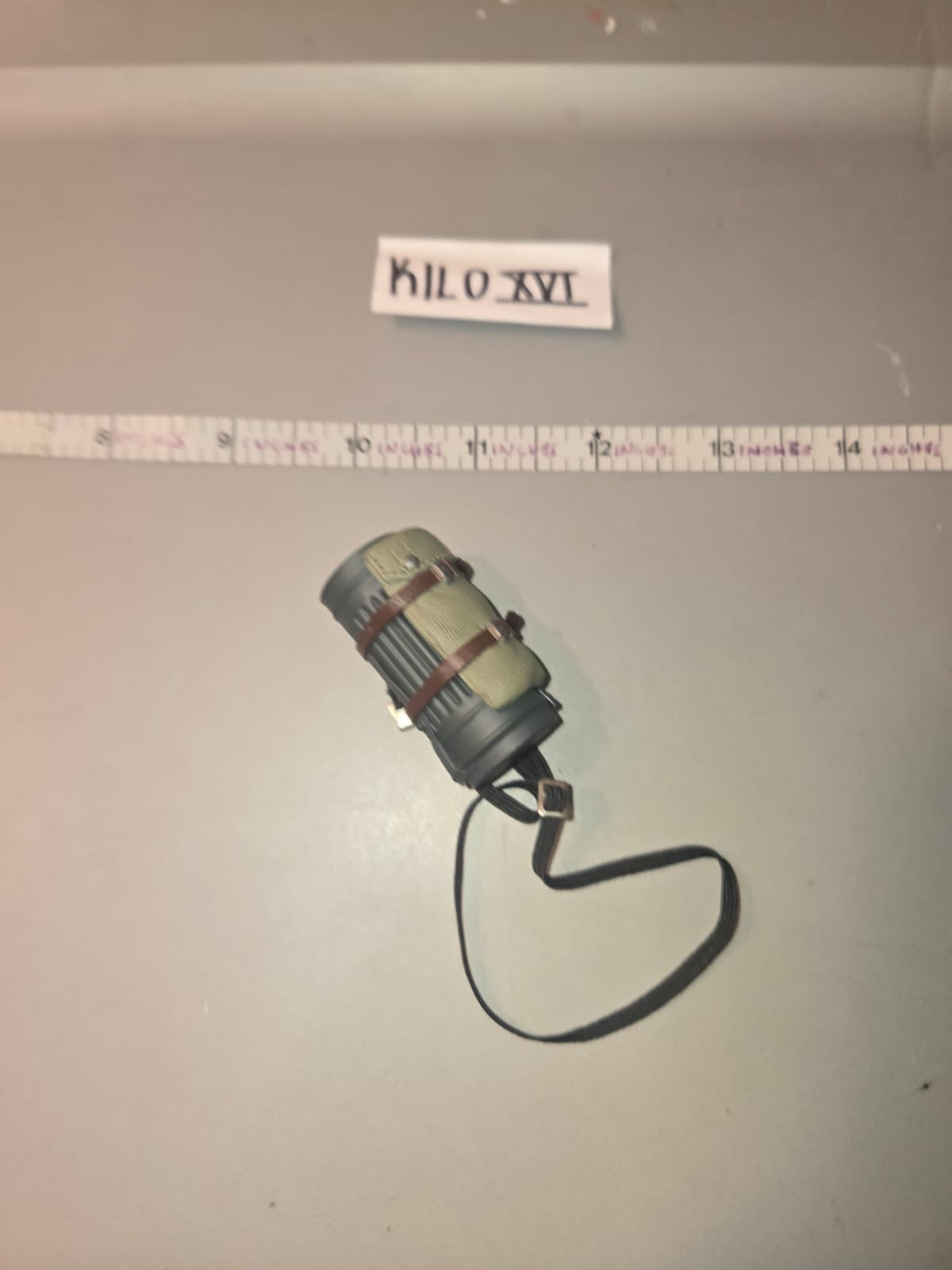 1/6 Scale WWII German Gas Mask Can