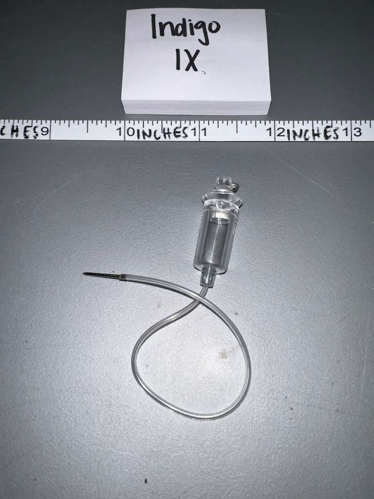 1/6 Scale WWII US Medical Plasma Bottle - DID