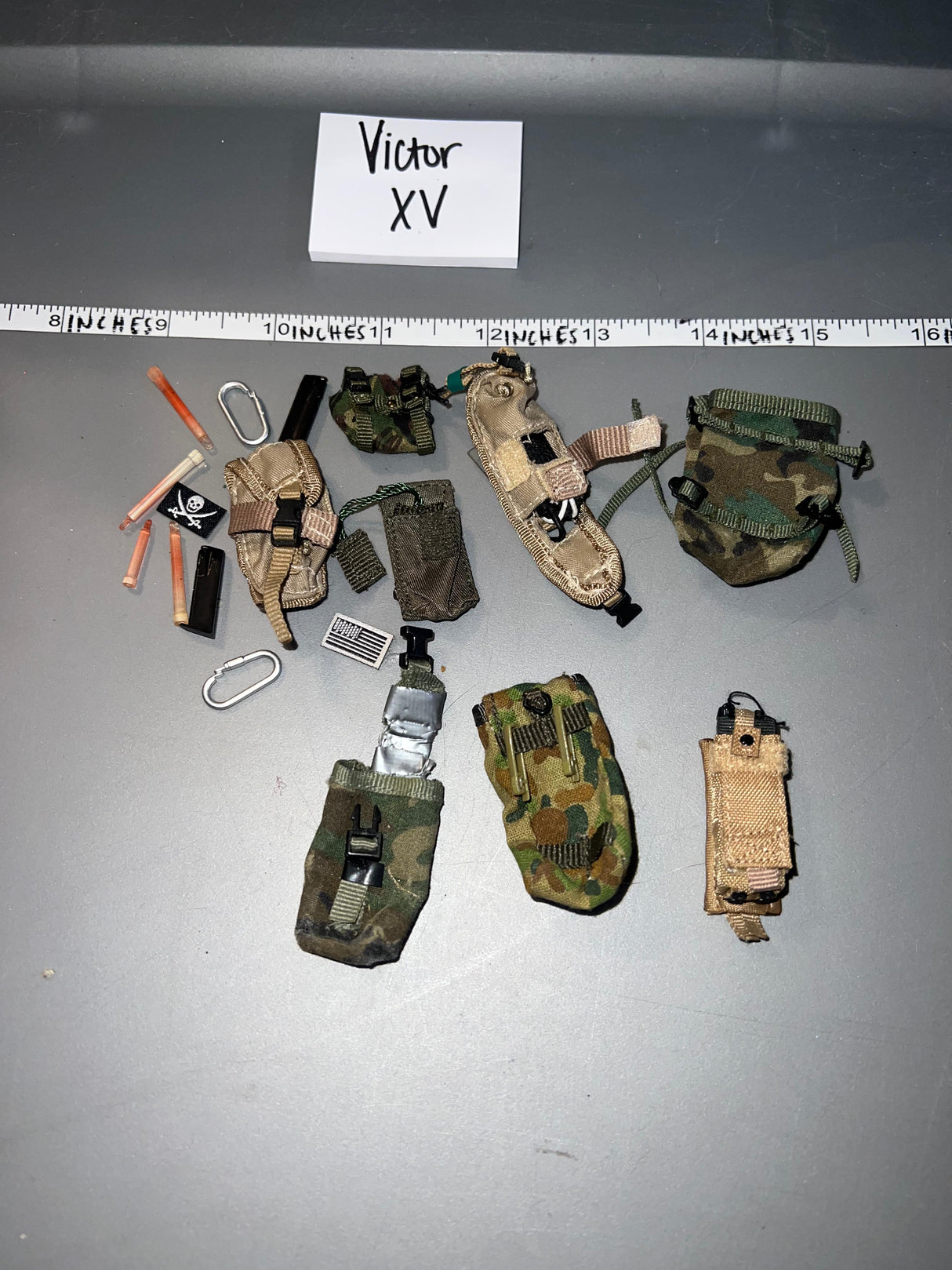 1/6 Scale Modern Era Pouch Lot