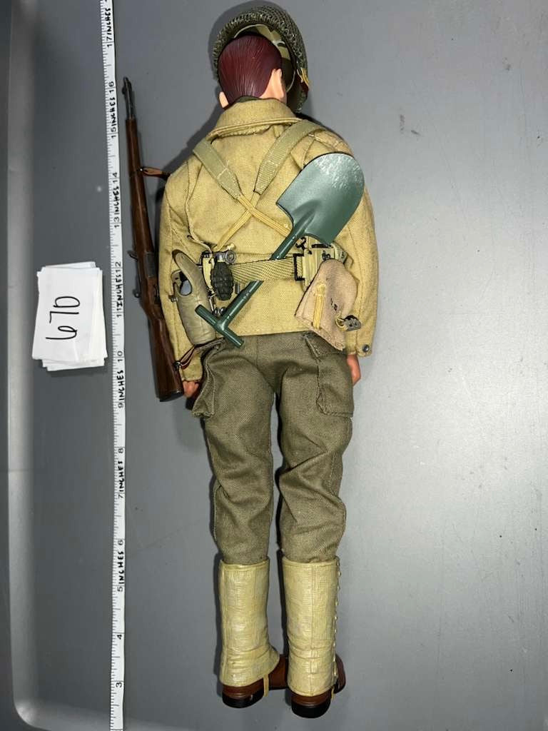 1:6 Scale WWII US Infantry Dressed Figure - Dragon