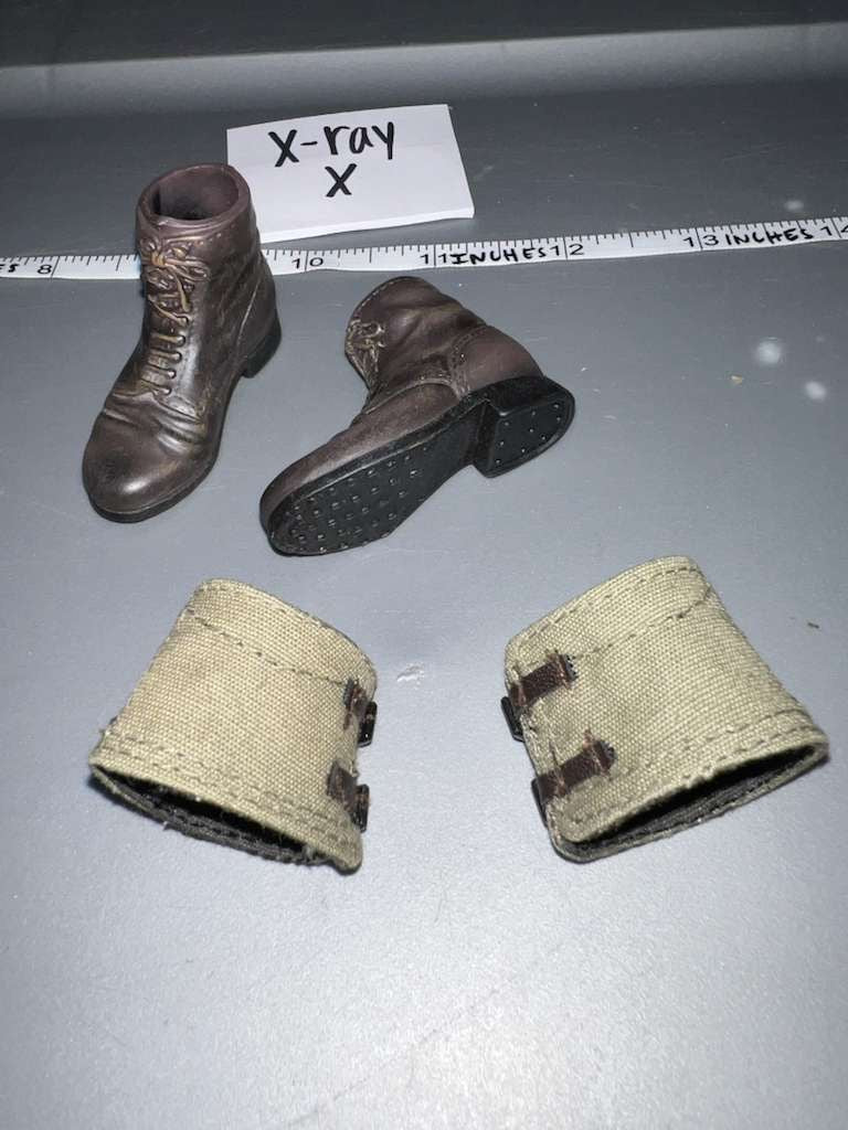 1/6 Scale WWII German Low Boots with Gaiters