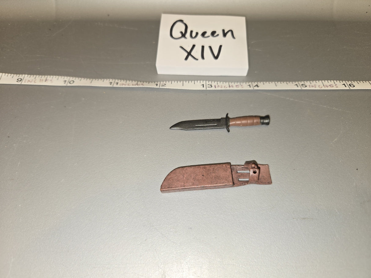 1/6 Scale WWII US M3 Fighting Knife with Scabbard - Queen XIV