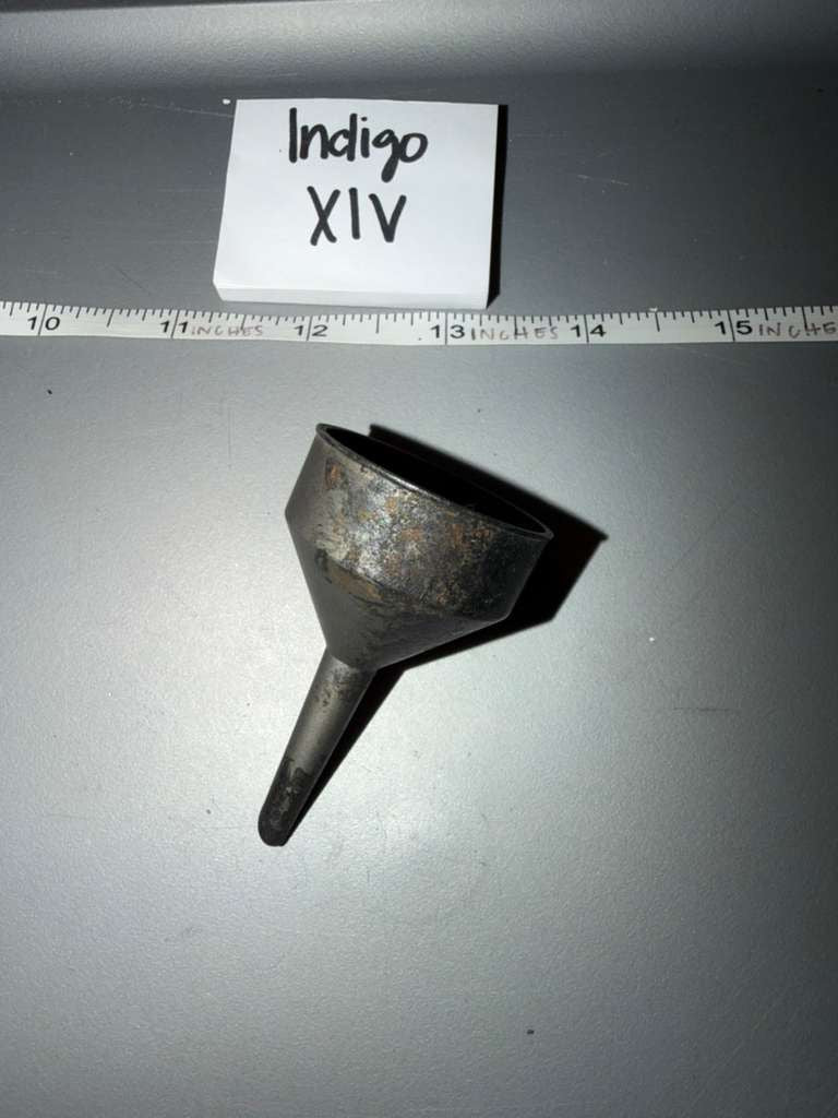 1/6 Scale WWII German Fuel Funnel - Vehicle