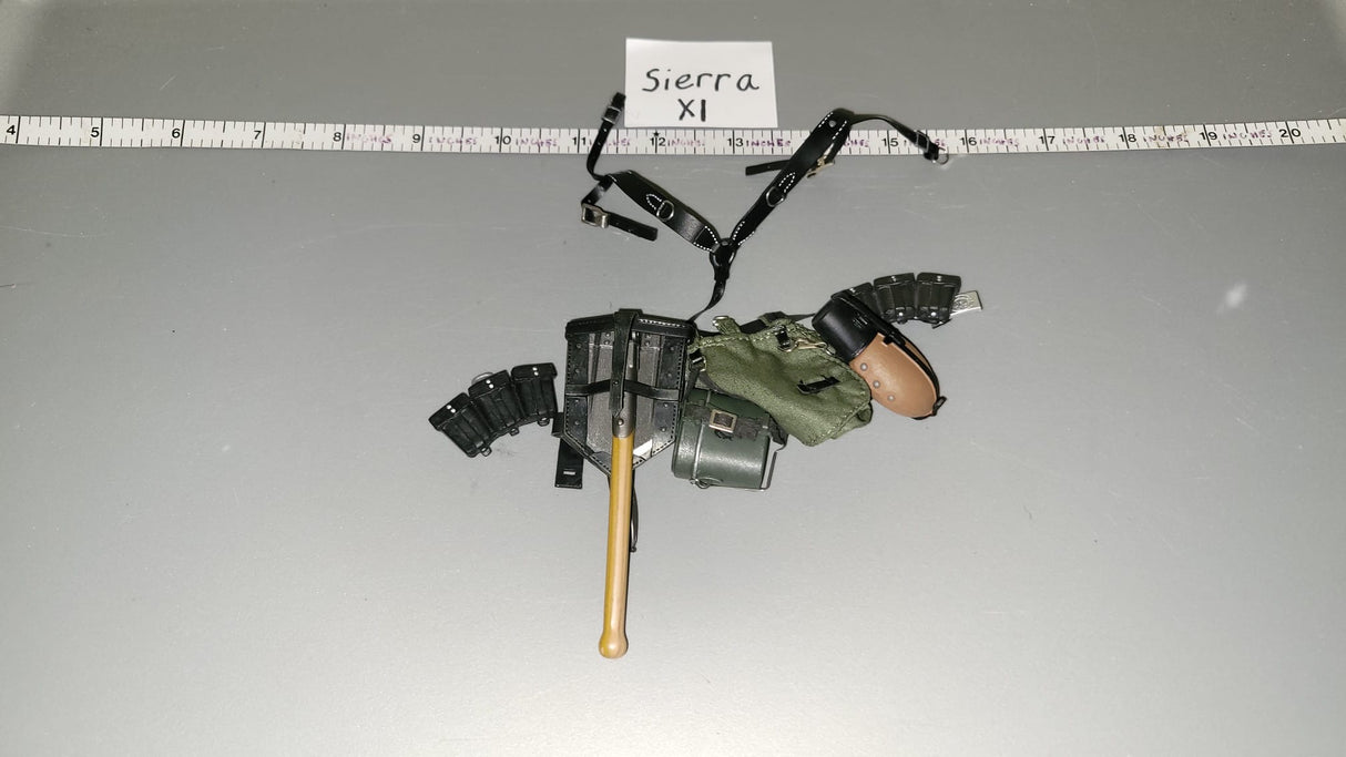 1/6 Scale WWII German Field Gear Lot