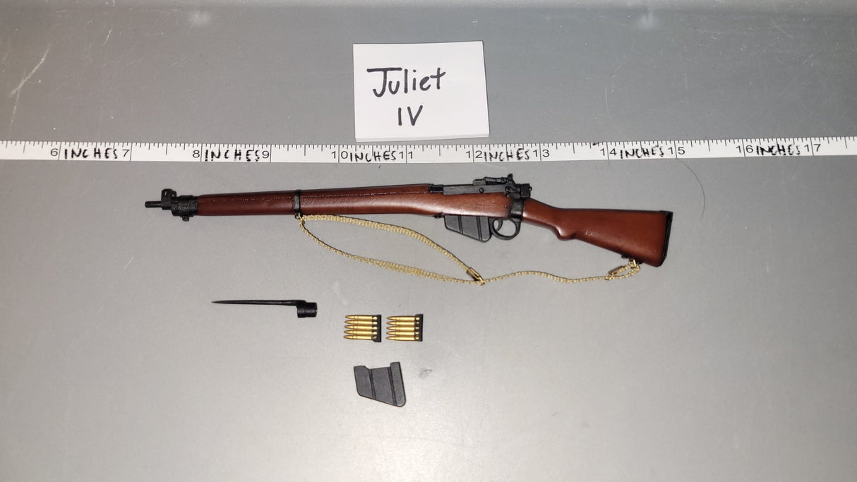 1/6 Scale WWII British Wood and Metal Enfield - DID