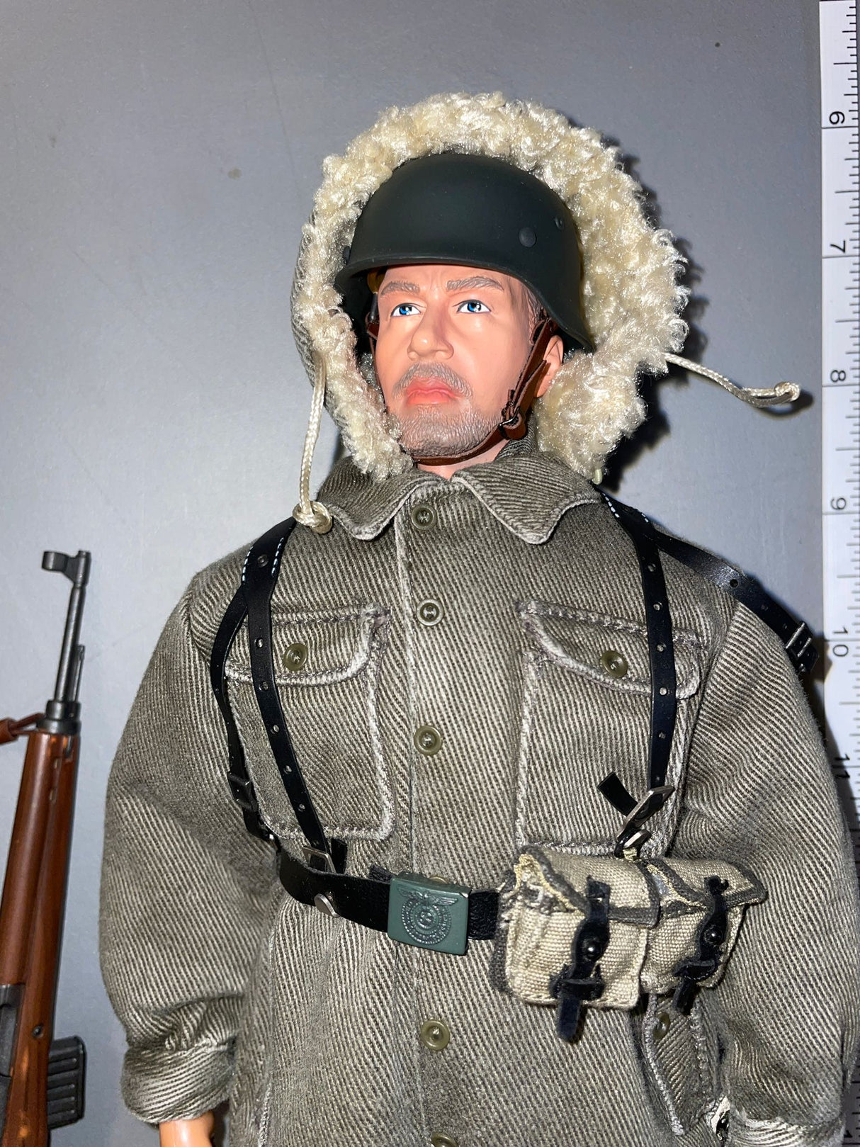 1:6 Scale WWII German Winter Kharkov Grenadier Dressed Figure - Dragon