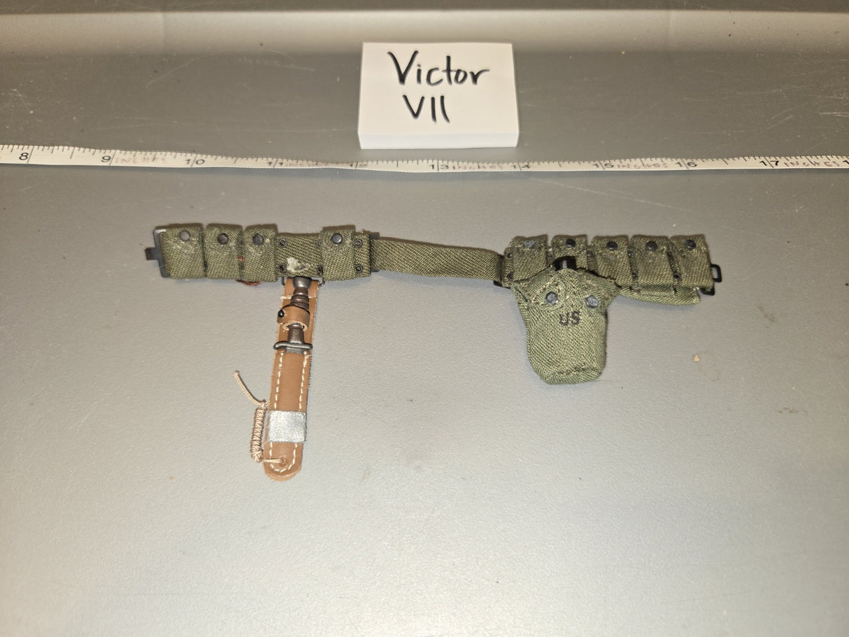 1/6 Scale WWII US Cartridge Belt with Pistol Holster and Bayonet Scabbard - Victor VII