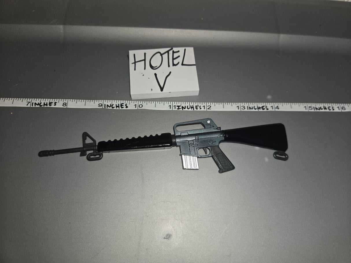 1:6 Scale Vietnam Era US M-16 Rifle