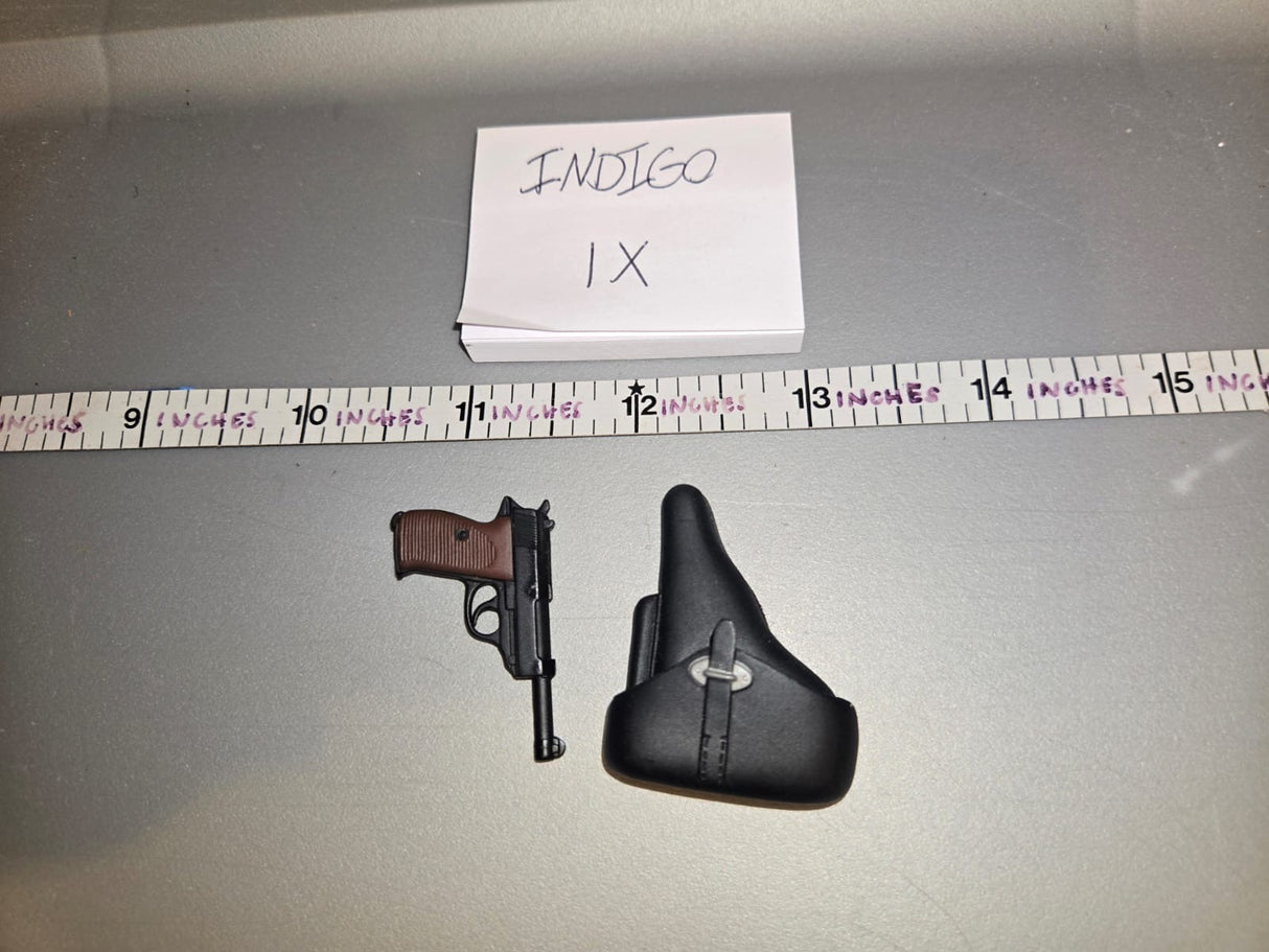 1/6 Scale WWII German Pistol and Holster