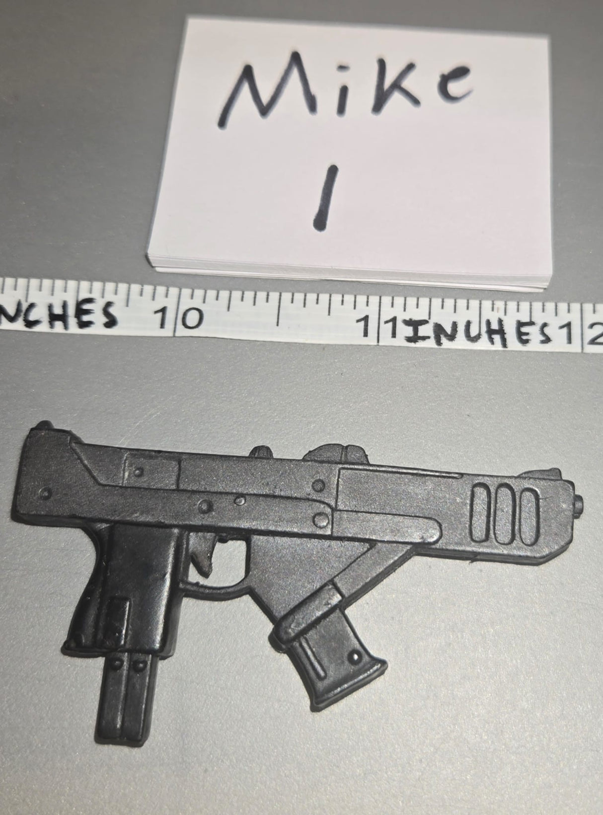 1/6 Scale Science Fiction Blaster Pistol