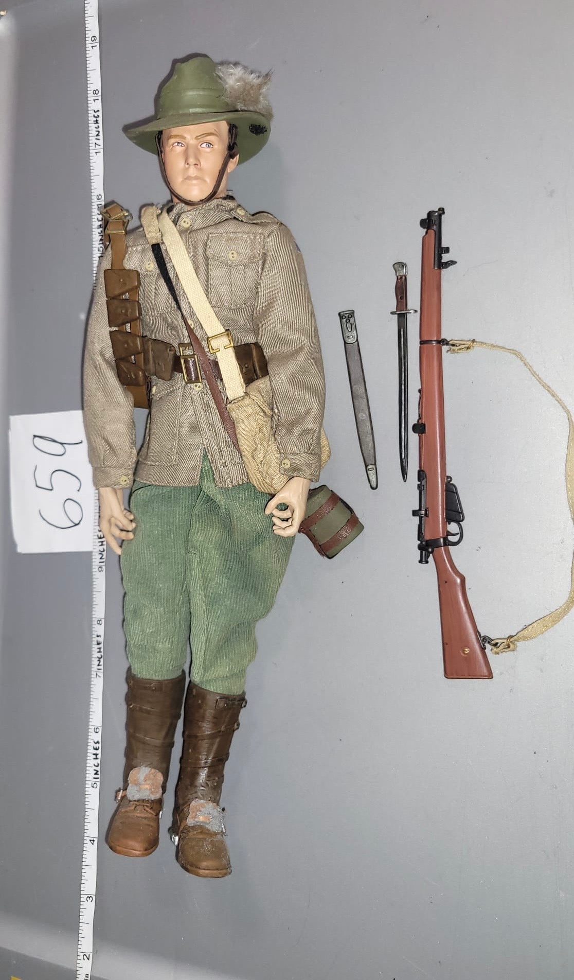 1:6 Scale World War One Australian Cavalry Dressed Figure - Sideshow etc