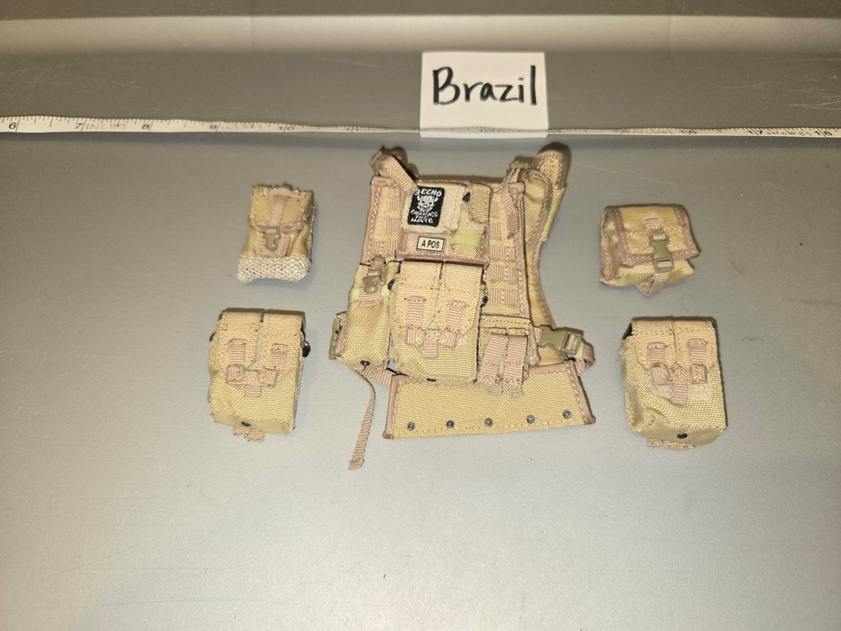1/6 Scale Modern Desert MOLLE Plate Carrier Vest with Pouches - Brazil