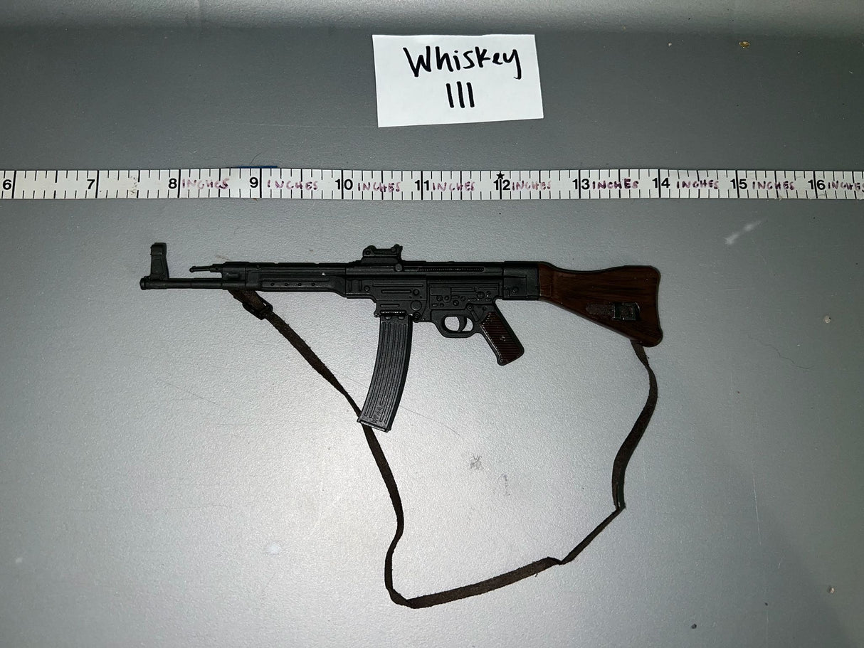 1:6 Scale WWII German MP-44