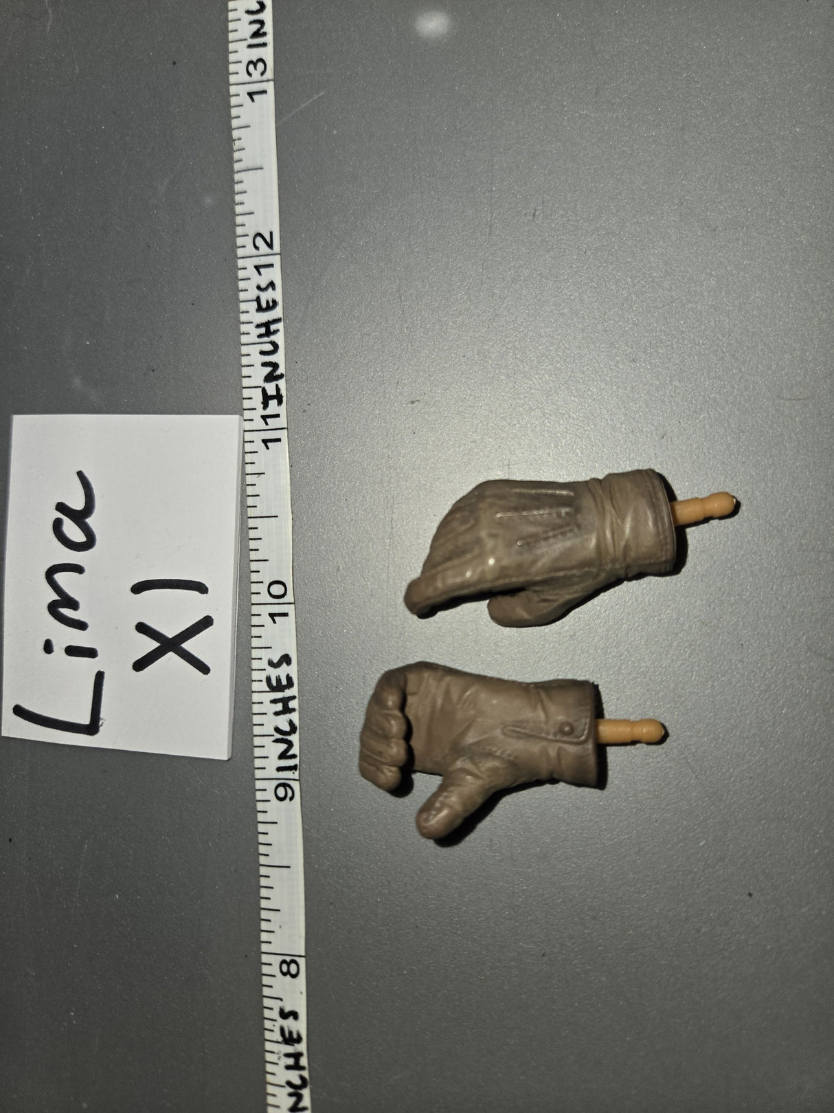1:6 Scale WWII US Gloved Hands