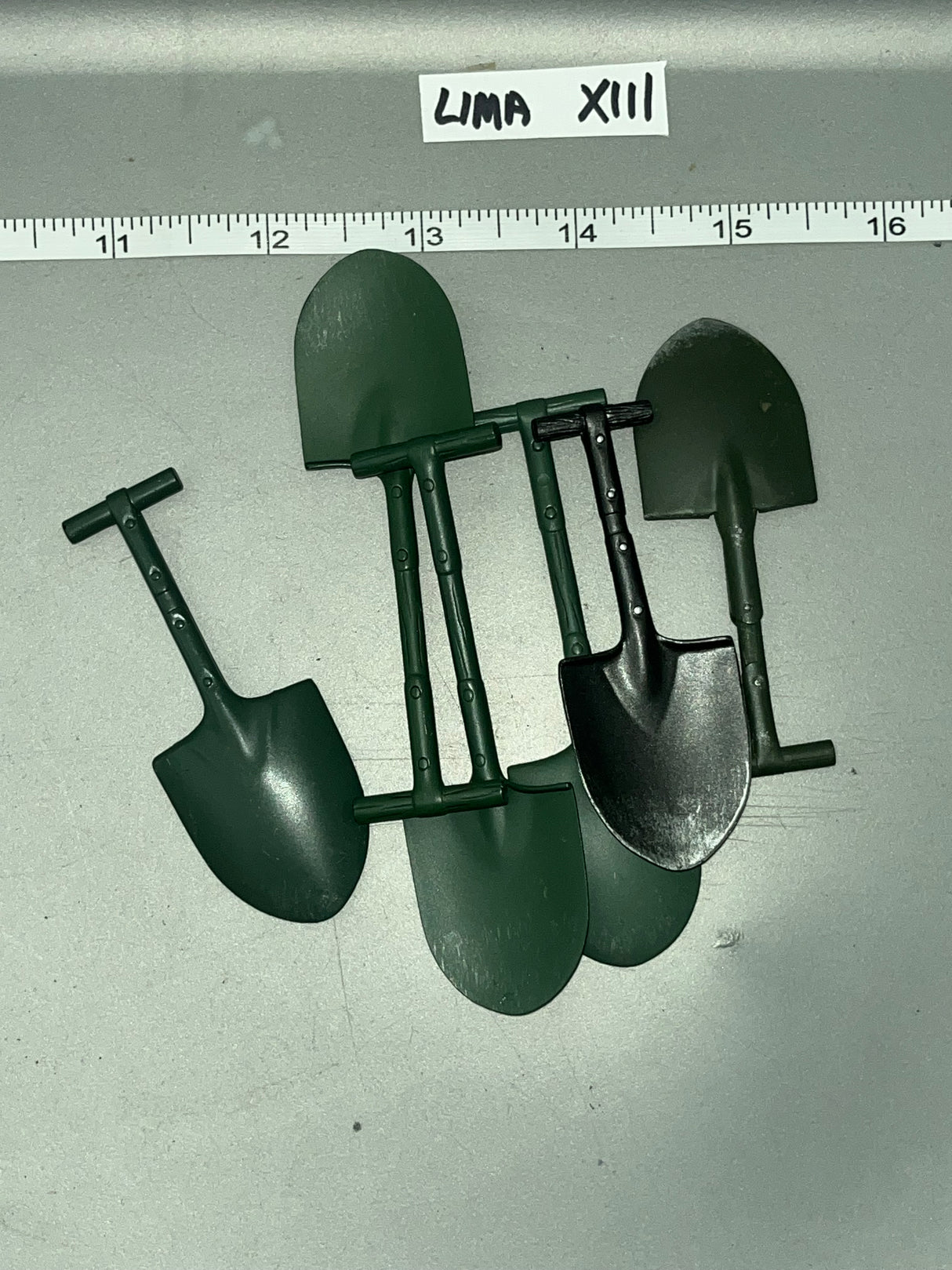 1/6 Scale WWII US Entrenching Tool Lot