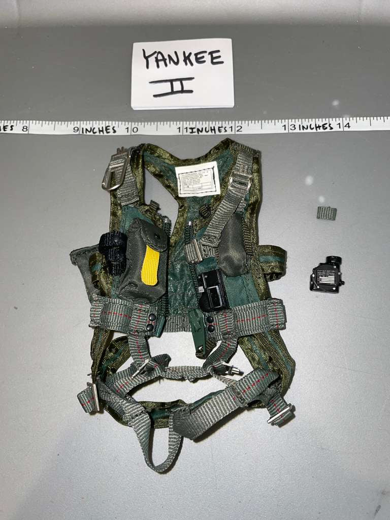 1/6 Scale Modern Era Pilot Parachute Harness