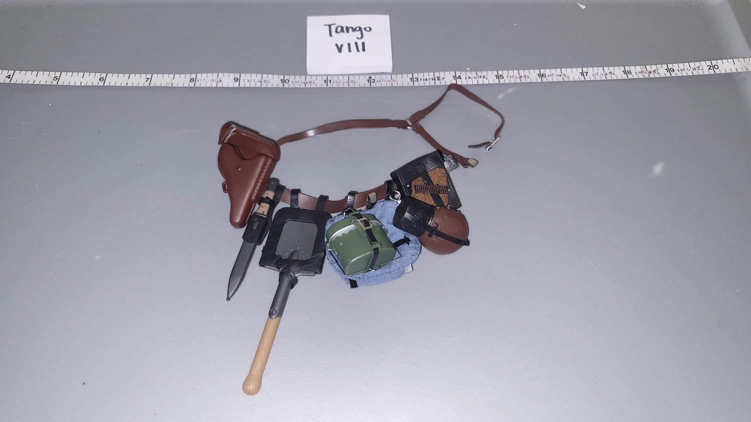 1/6 Scale WWII German Luftwaffe Field Gear Lot