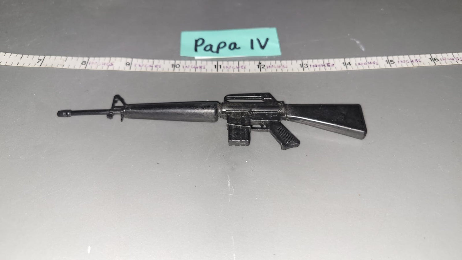 1:6 Scale Vietnam Era US M-16 Rifle