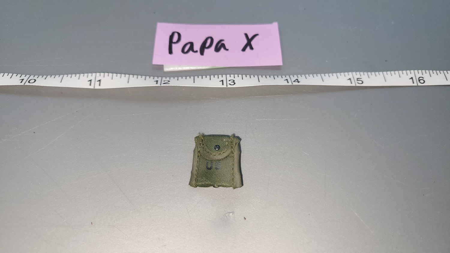 1:6 Scale Vietnam US Compass Pouch Lot