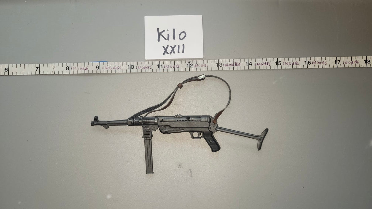 1/6 Scale WWII German MP-40