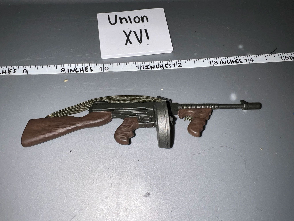 1/6 Scale WWII US Thompson Submachine Gun