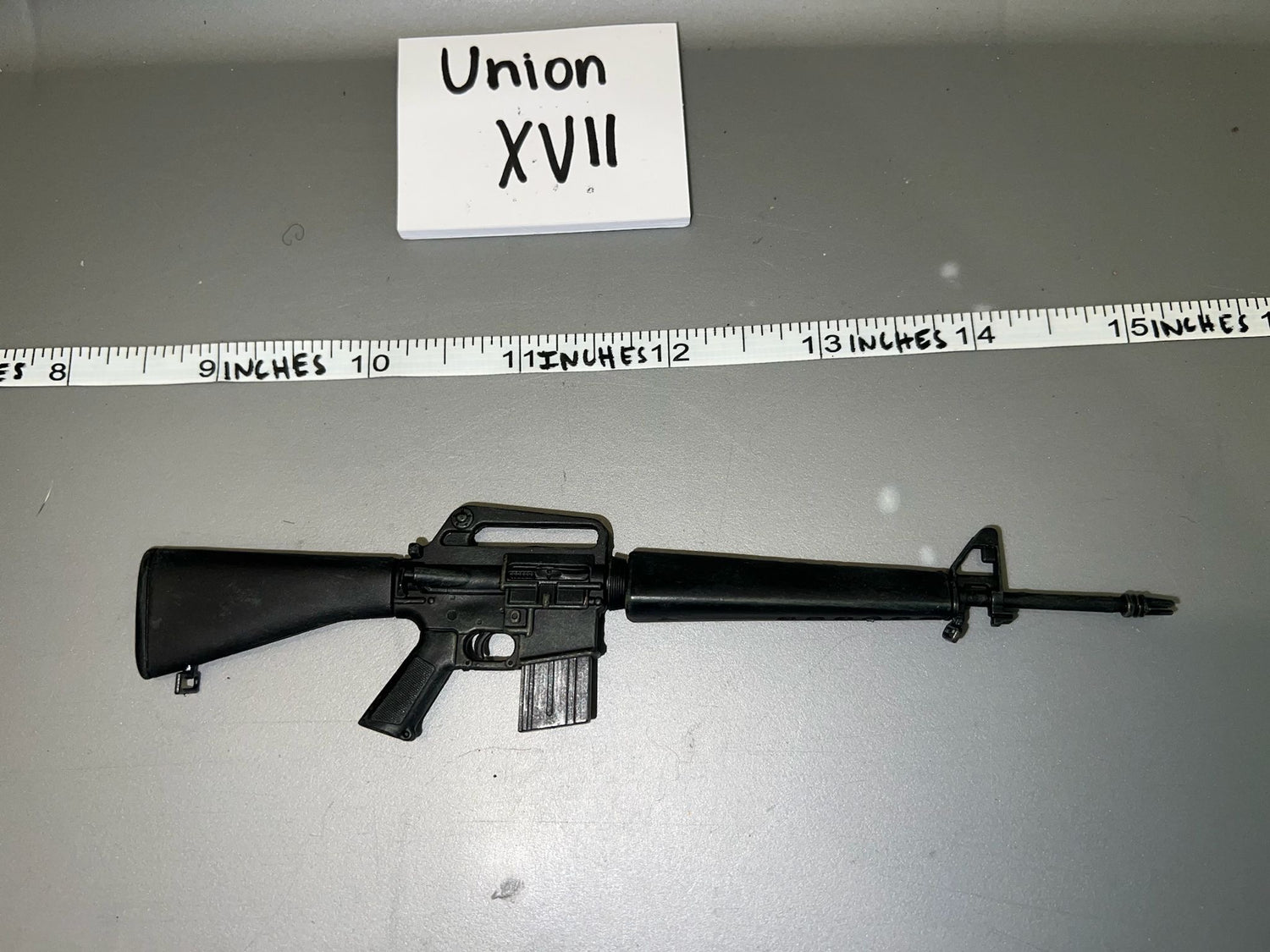 1:6 Scale Vietnam Era US M-16 Rifle