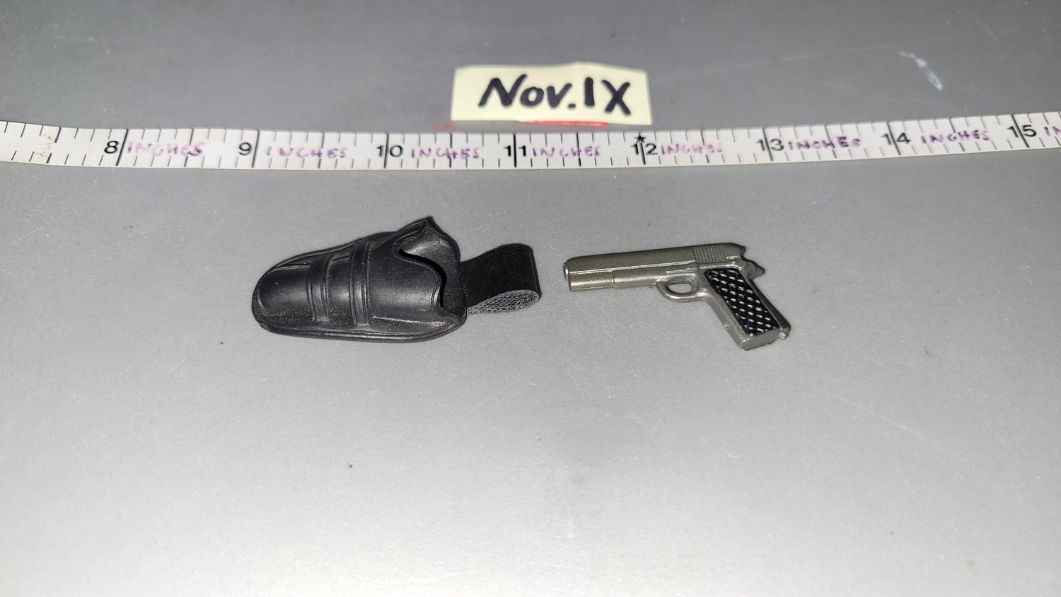 1/6 Scale Vietnam US Pistol and Holster