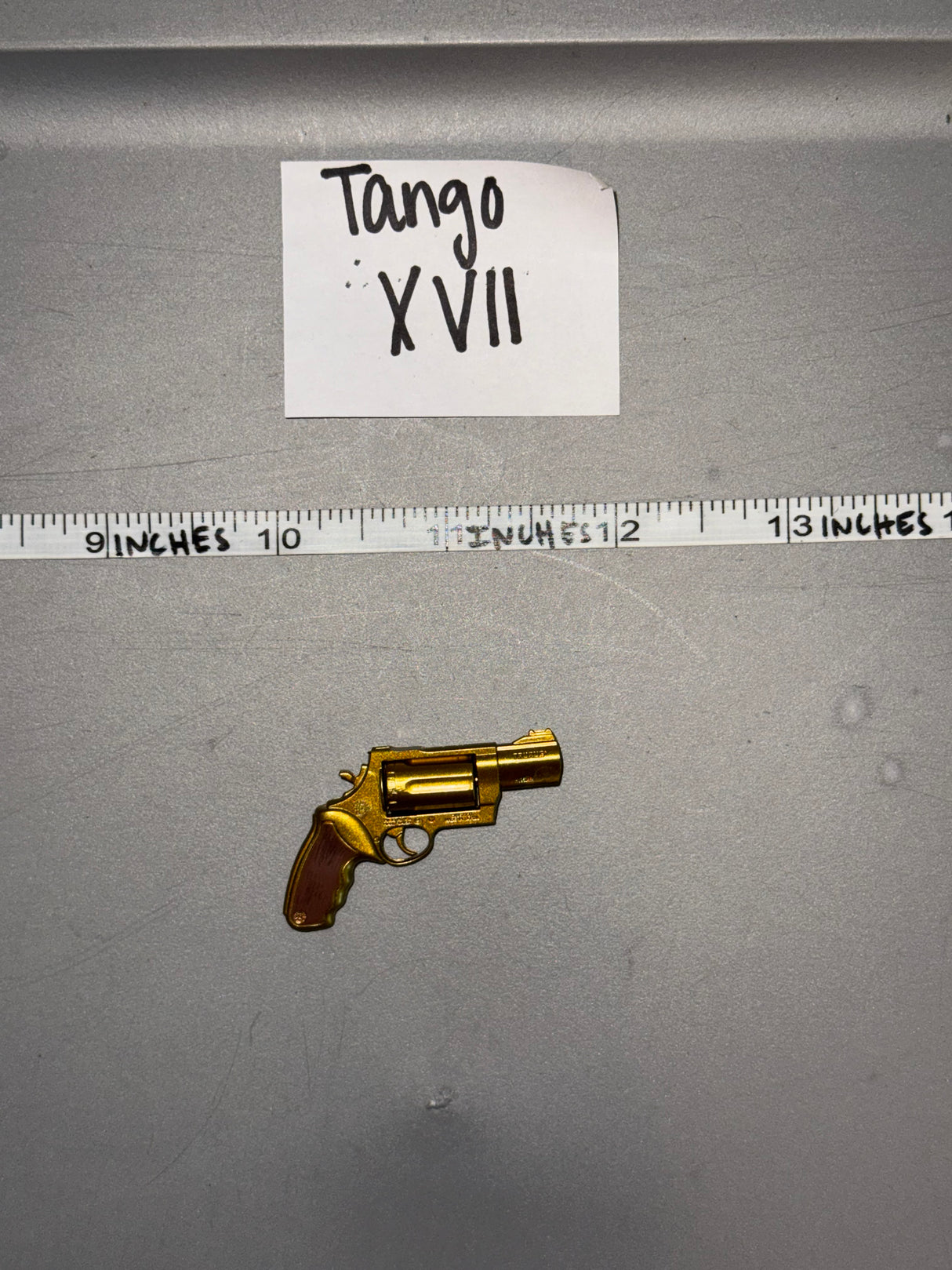 1/6 Scale Modern Era Pistol Revolver - DAM Gangsters Kingdom