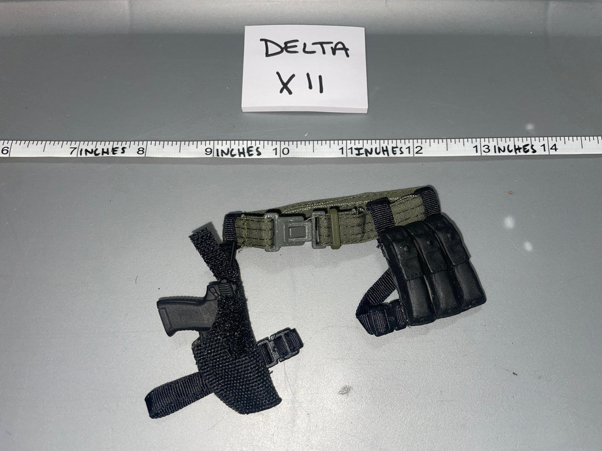 1/6 Modern Era Pistol and Holster