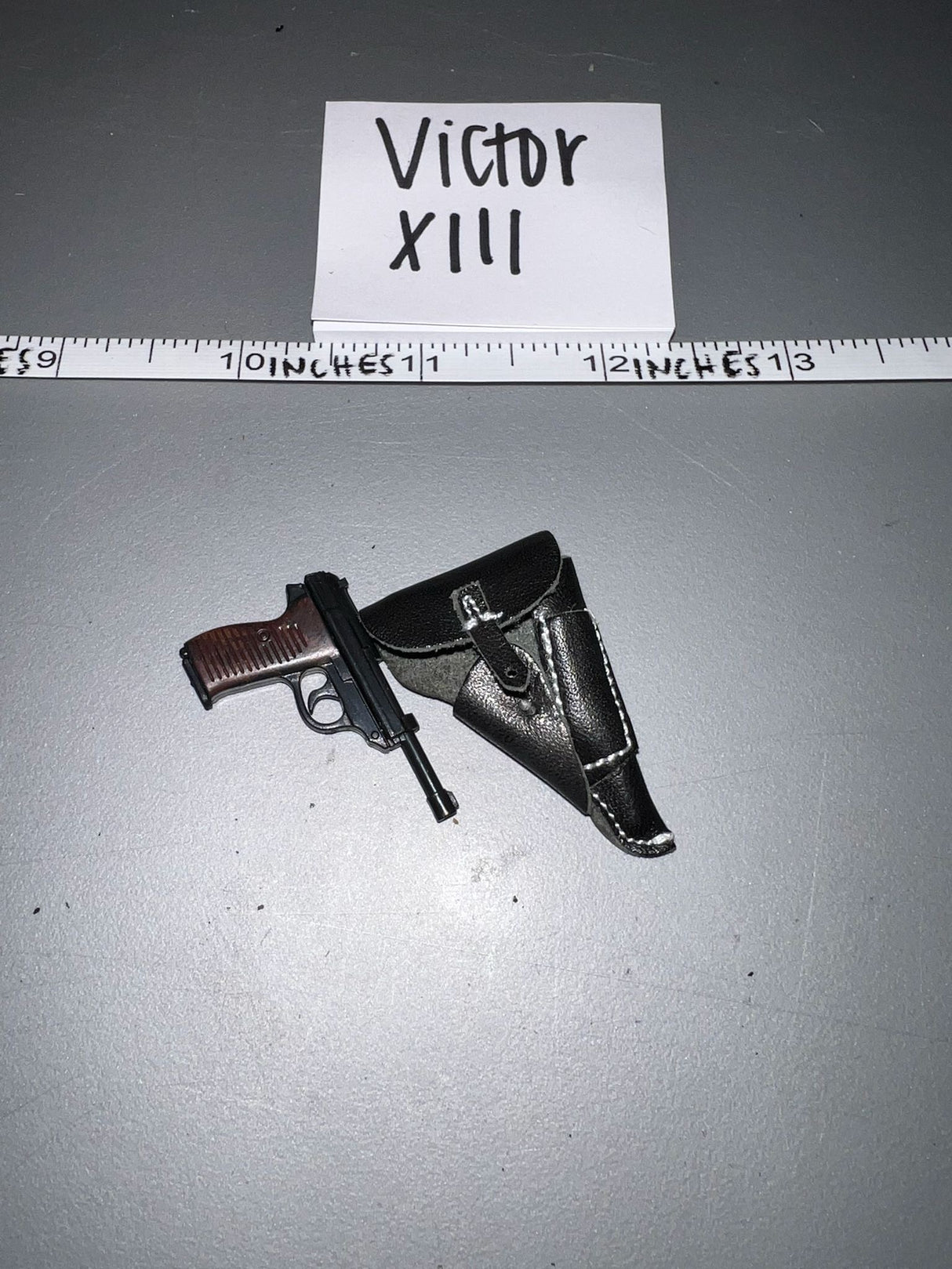 1/6 Scale WWII German Leather Holster and Pistol