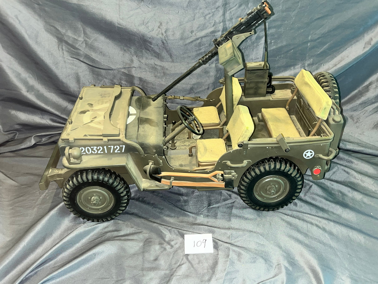 1/6 Scale WWII US Jeep - Ultimate Soldier - Weathered