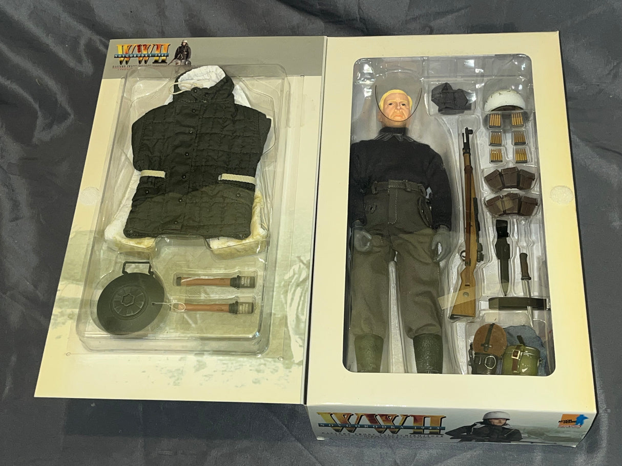 1/6 Scale WWII GERMAN Fallschirmjager Viktor Mohr - NIB Dragon - *SR*