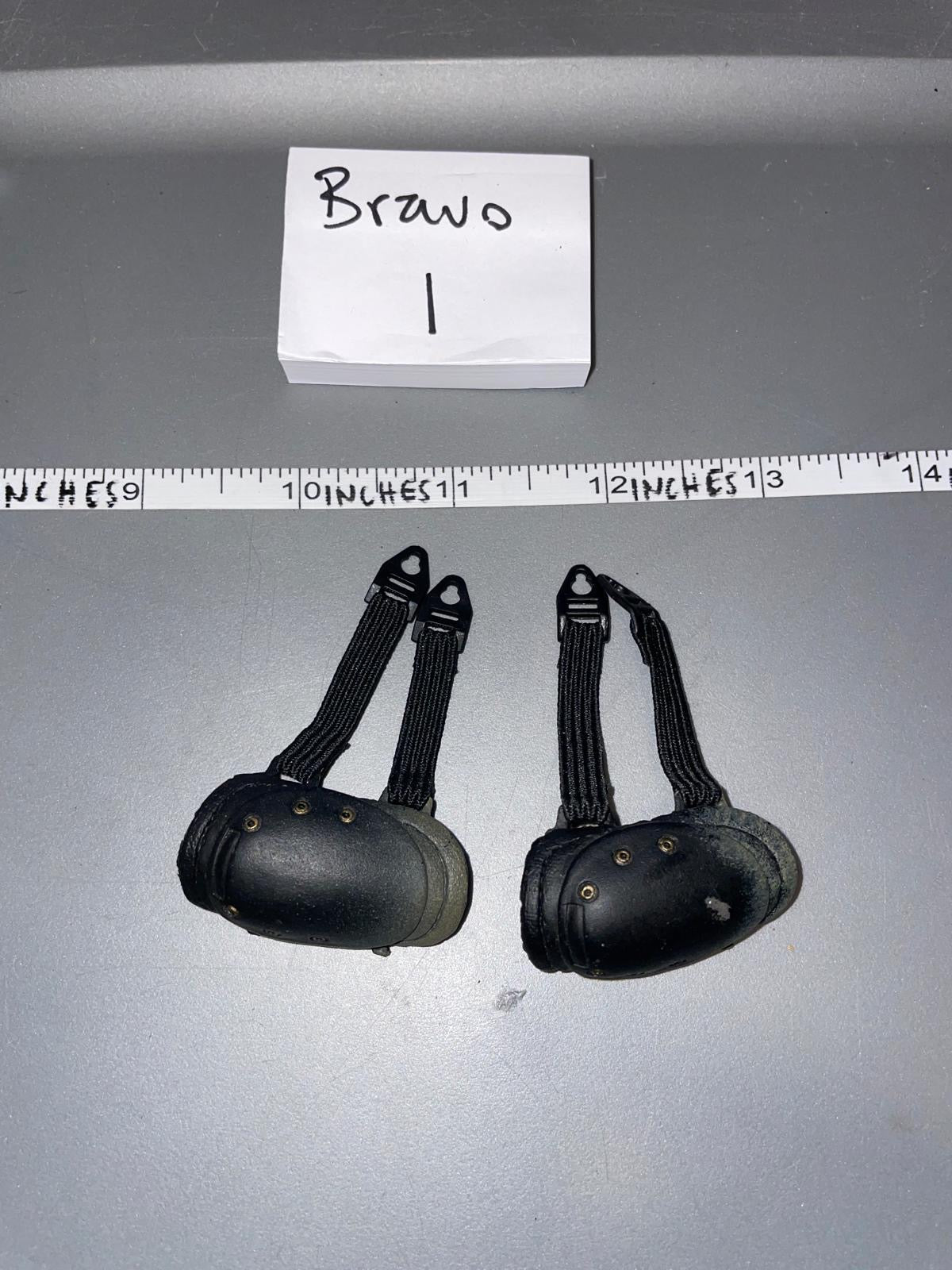 1/6 Scale Modern Knee Pads