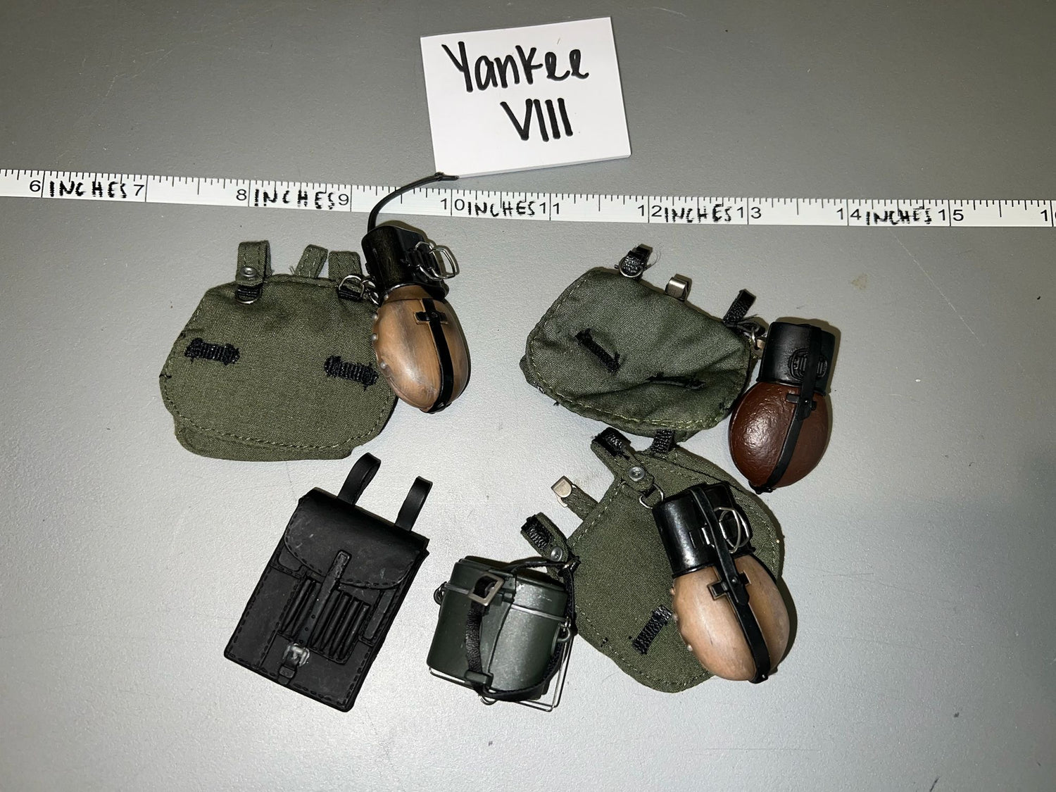 1/6 Scale WWII German Bread Bag Lot