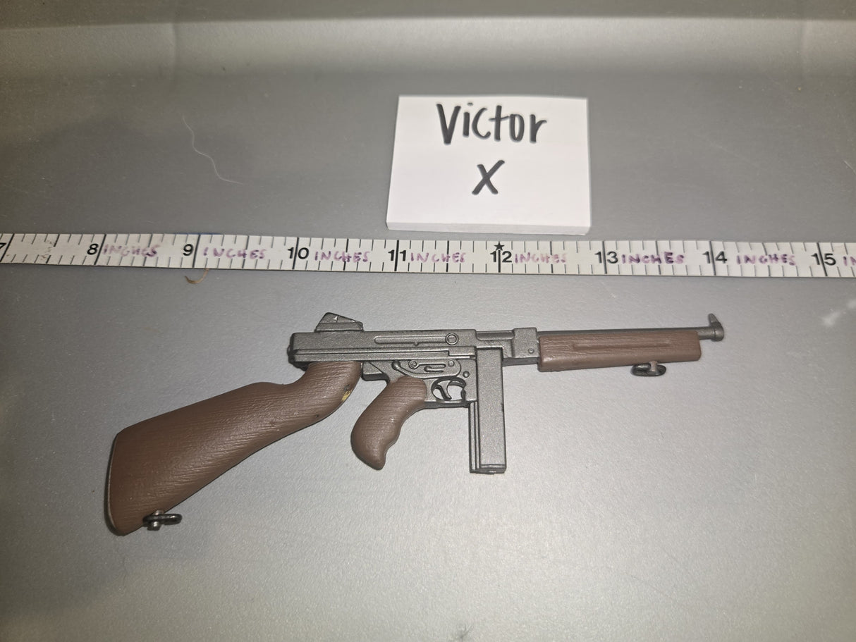 1/6 Scale WWII US Thompson Submachine Gun