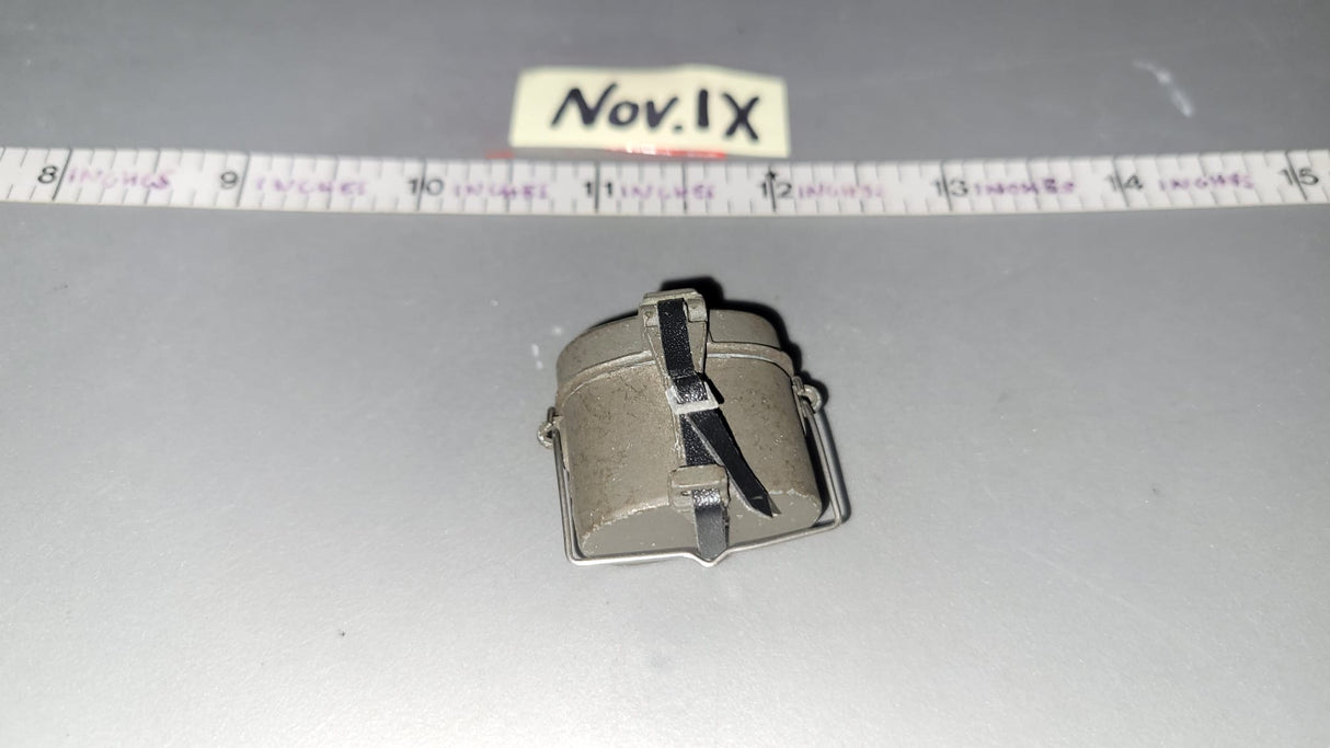 1/6 Scale WWII German Metal Mess Kit