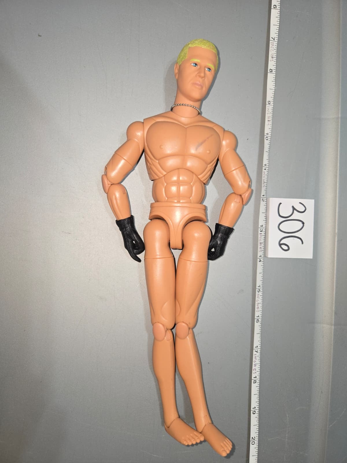 1/6 Scale Nude Power Team Figure