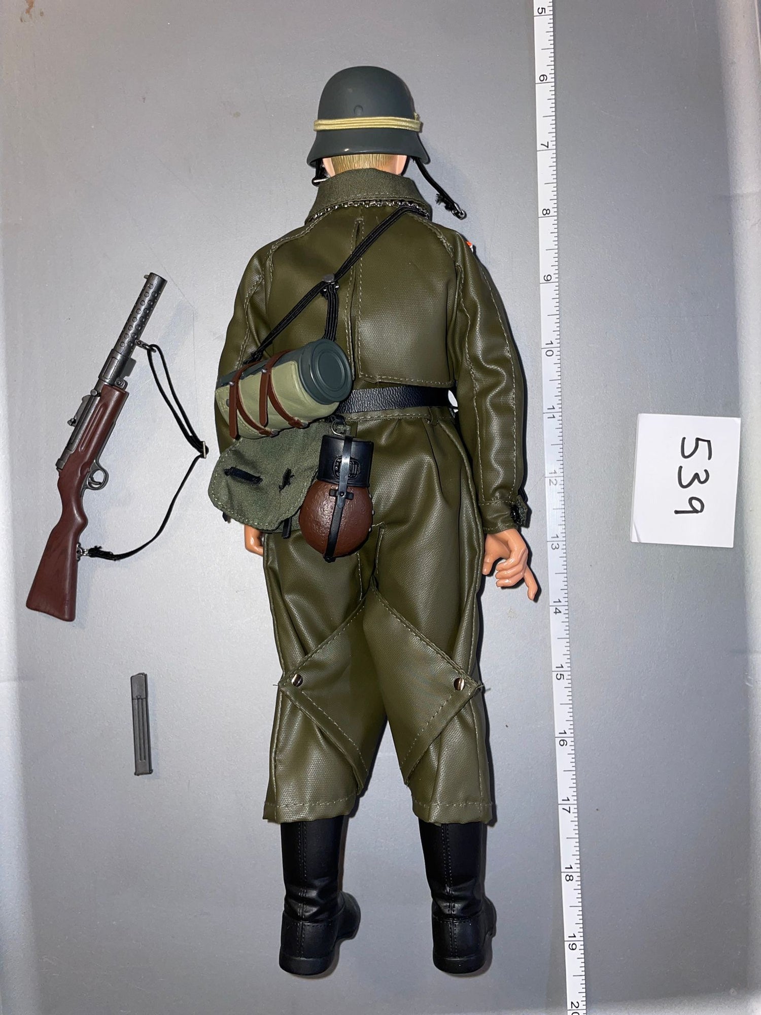 1:6 Scale WWII German Military Police Dressed Figure - Dragon
