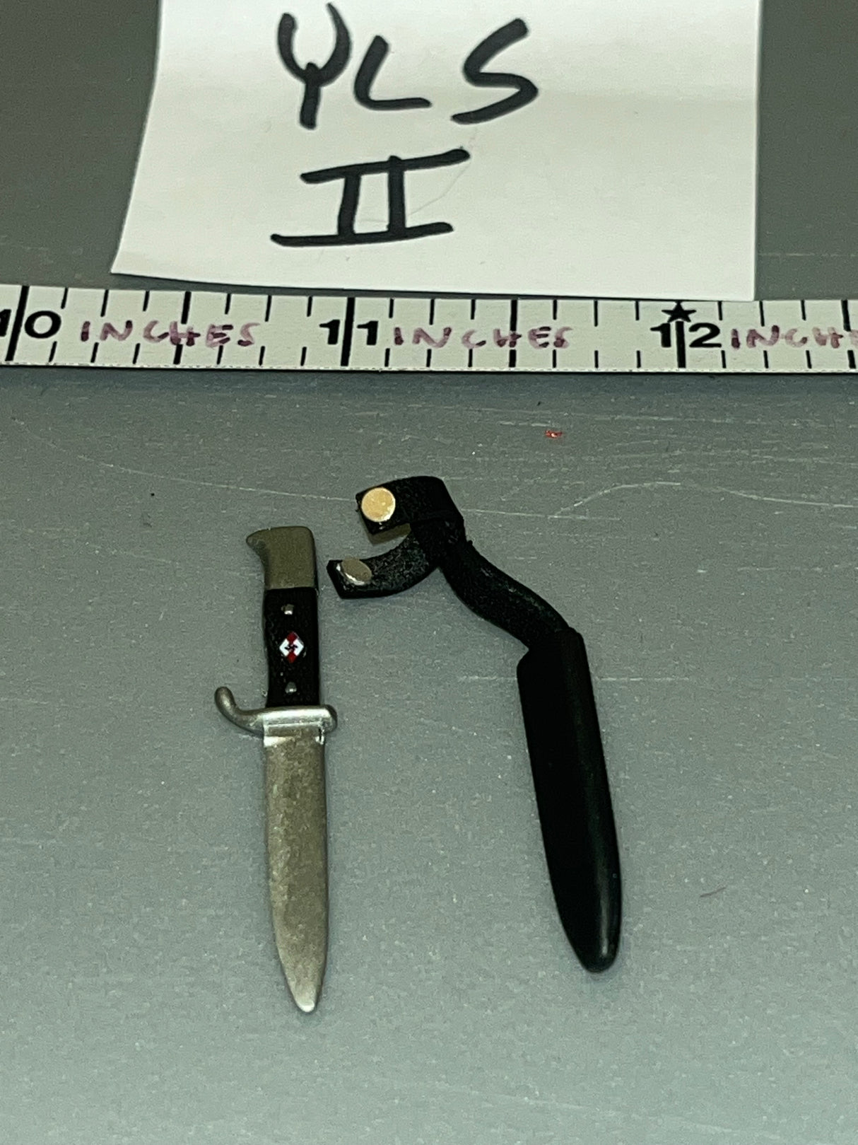 1/6 Scale WWII German Dagger Knife - Facepool JoJo Rabbit