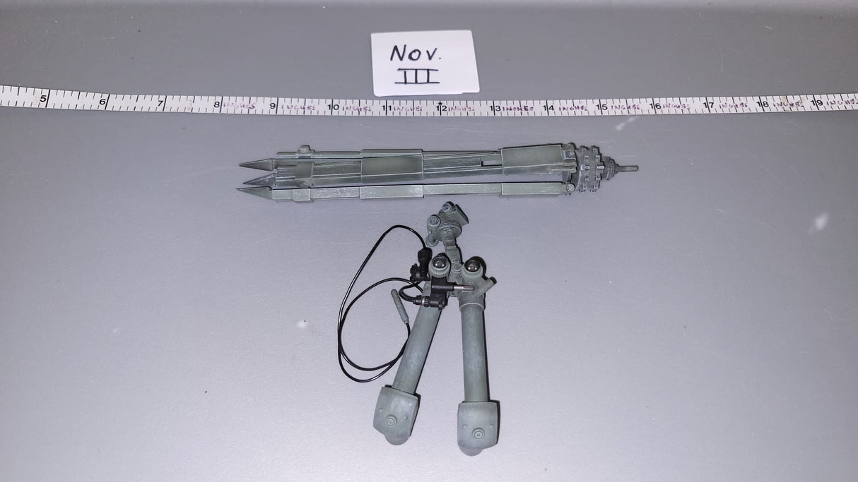 1/6 Scale WWII German Vehicle Field Glasses Periscope with Tripod
