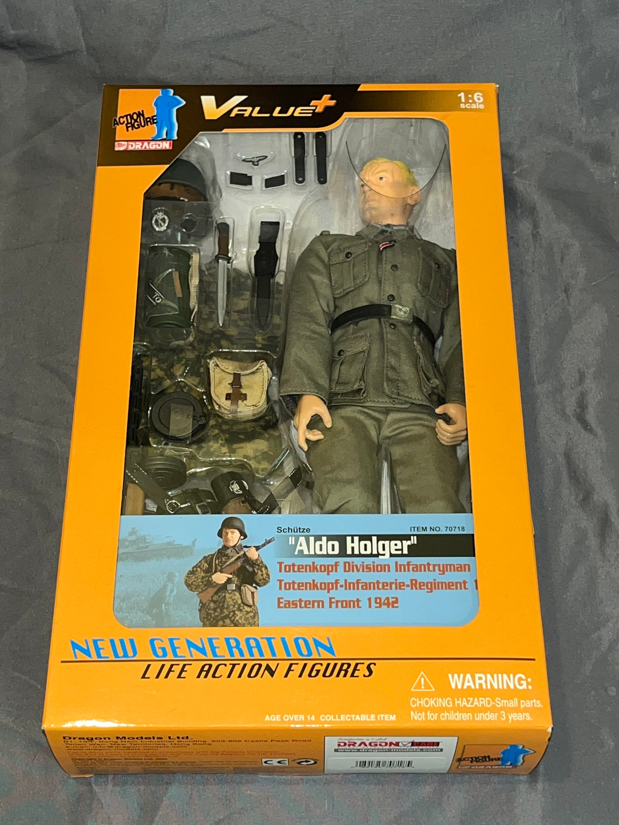 1/6 Scale WWII German Panzergrenadier Aldo Holger - NIB Dragon - *SR*