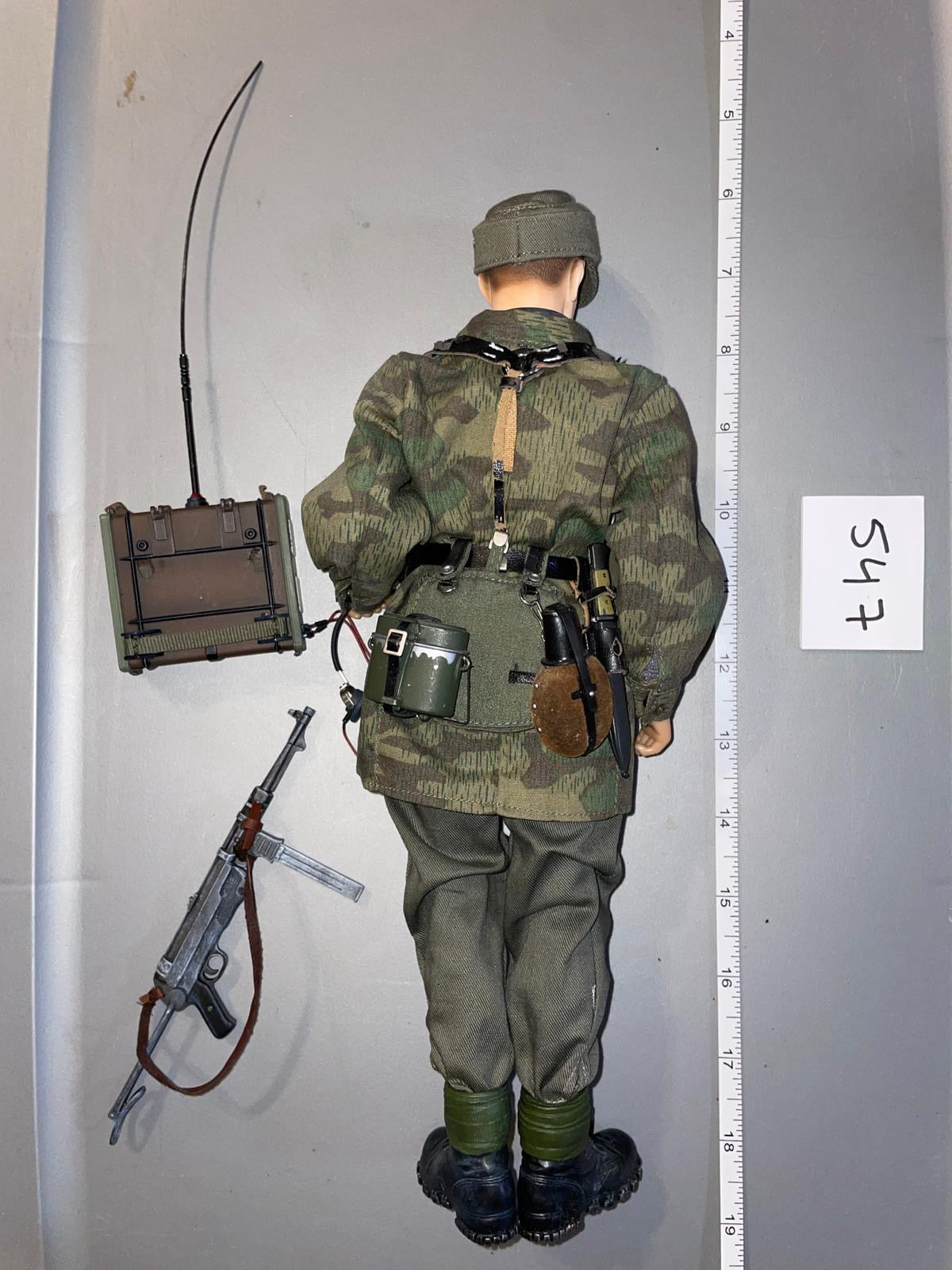 1:6 Scale WWII German Gebirgsjager Dressed Figure - Dragon