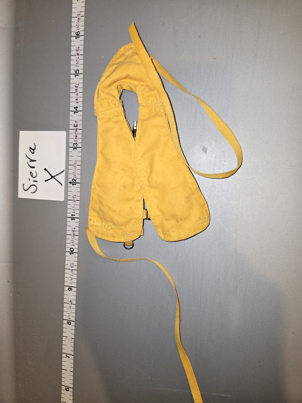 1:6 WWII German Pilot Aviator Life Vest