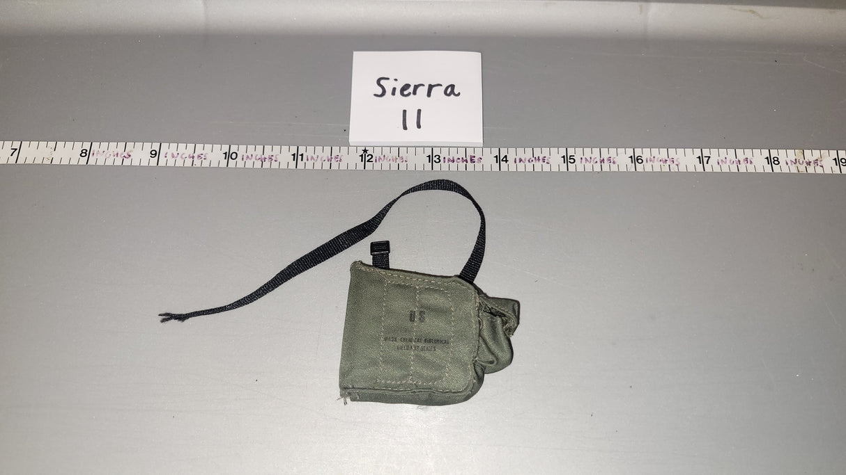 1/6 Scale Vietnam Era US Gas Mask Bag