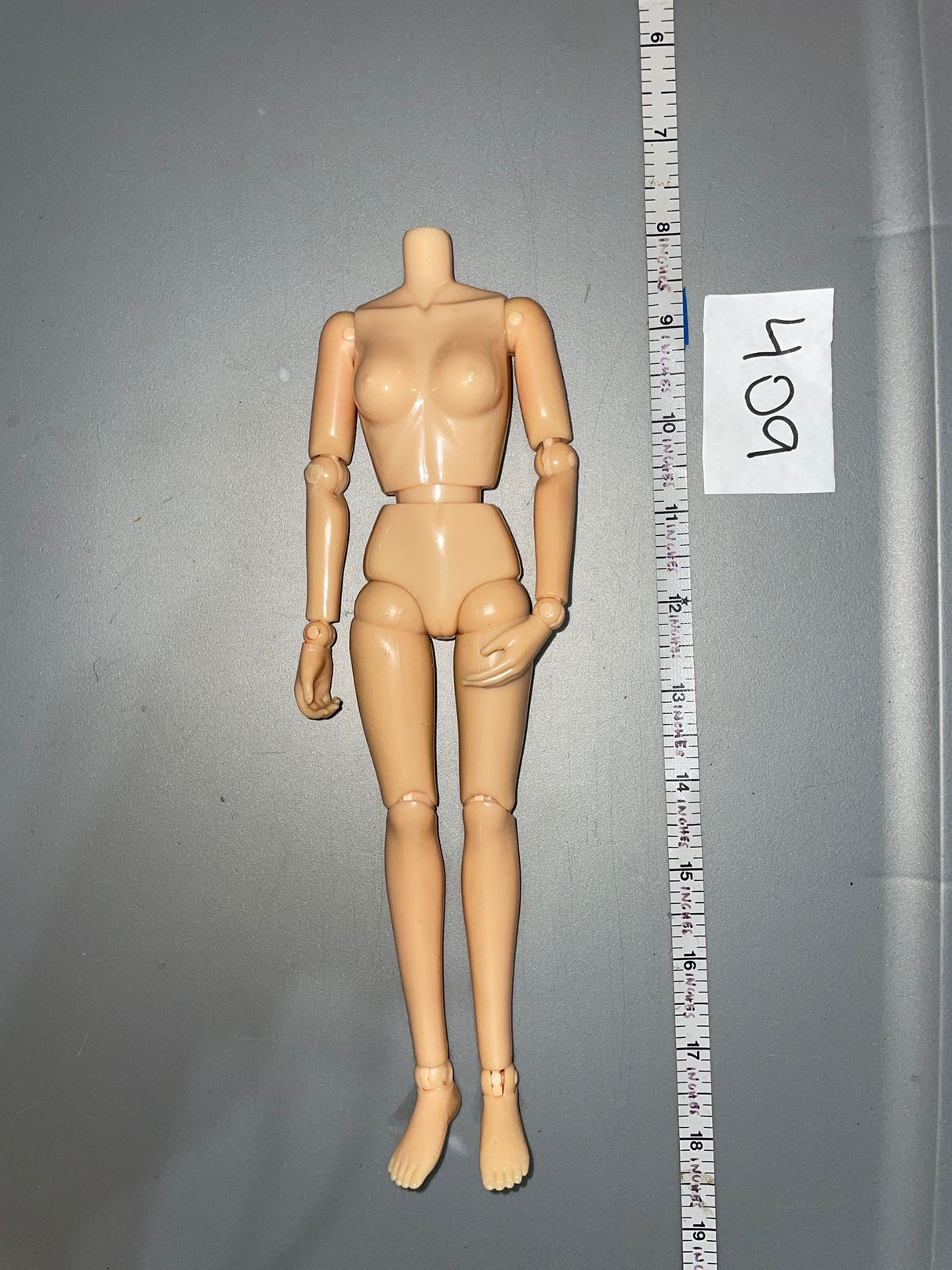 1/6 Scale Nude Female Figure