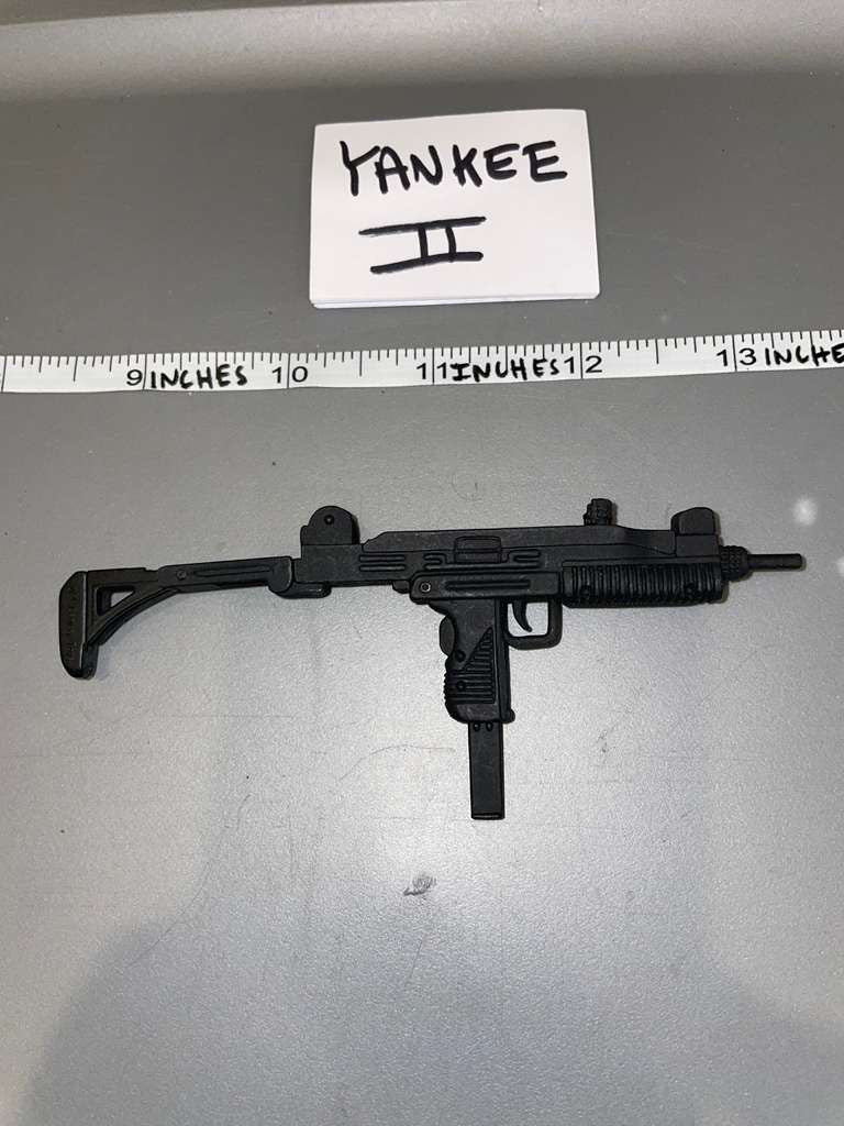 1/6 Scale Modern Era Uzi Submachine Gun