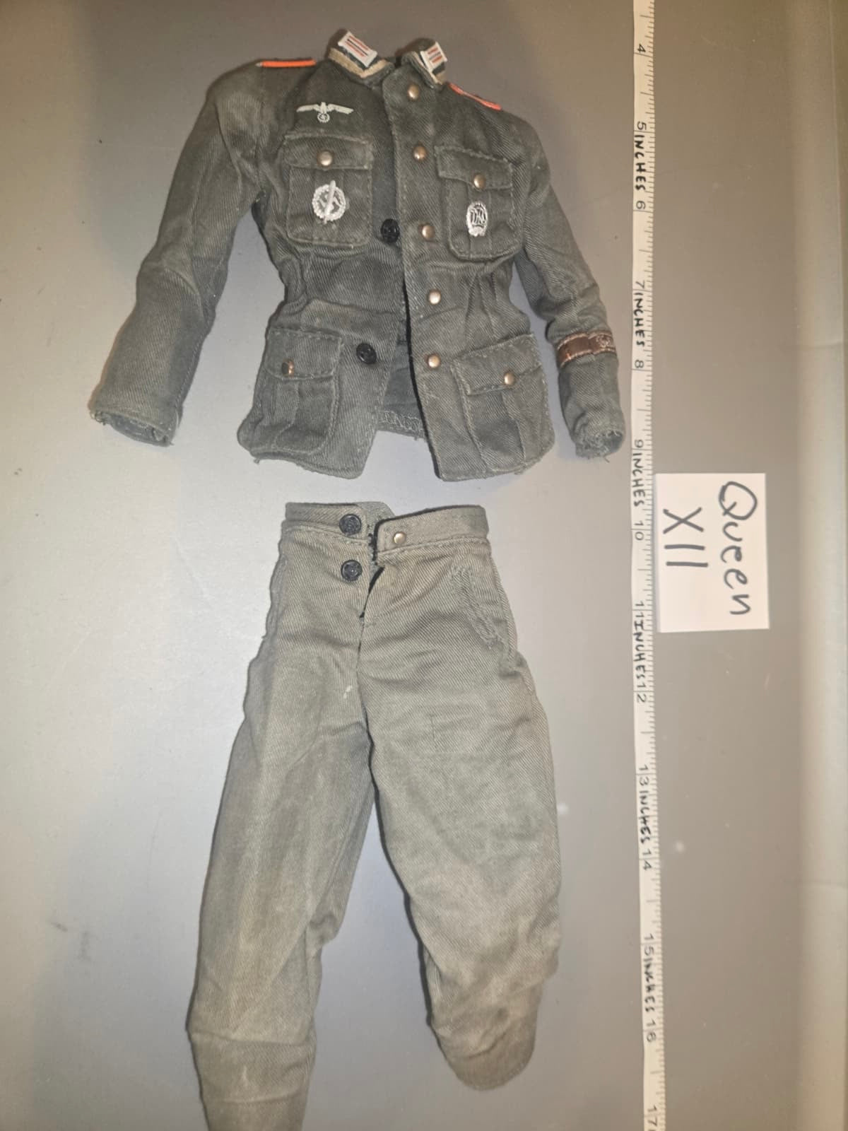 1:6 WWII German Military Police Uniform